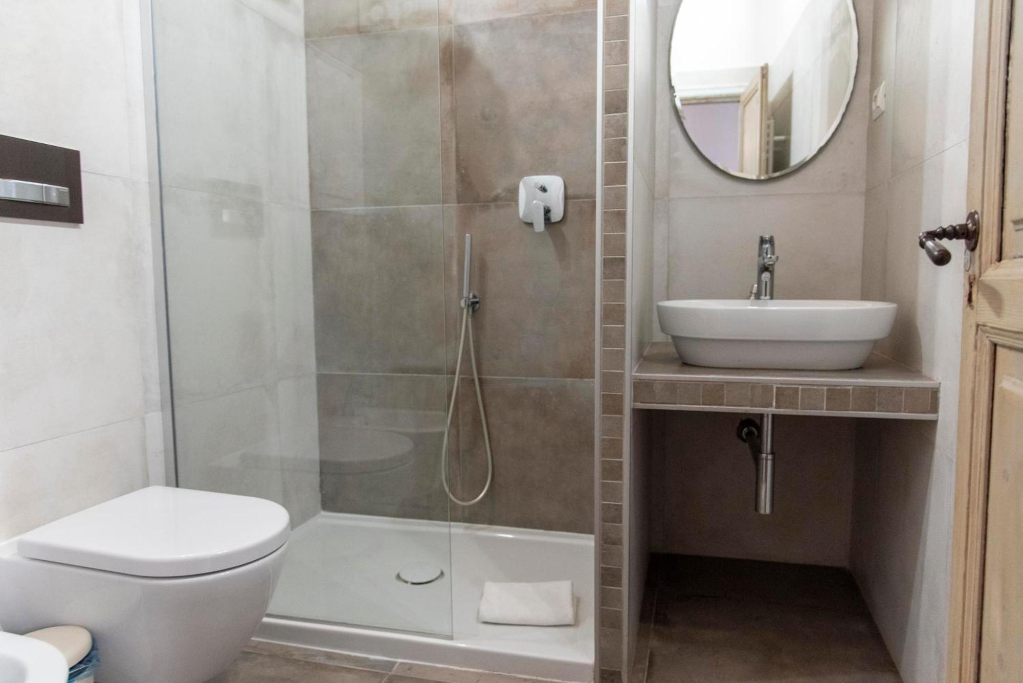 Monti Bespoke Apartment Roma Ngoại thất bức ảnh